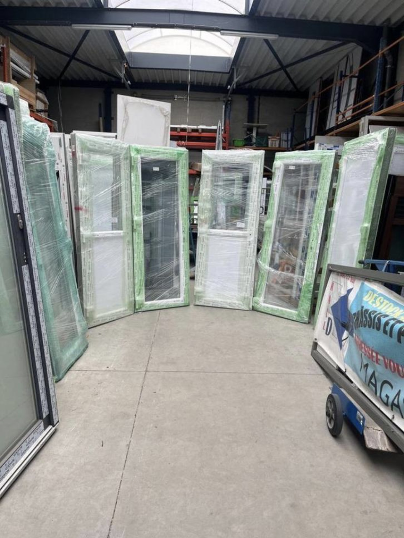 Portes vitrées et demi-vitrées PVC en stock